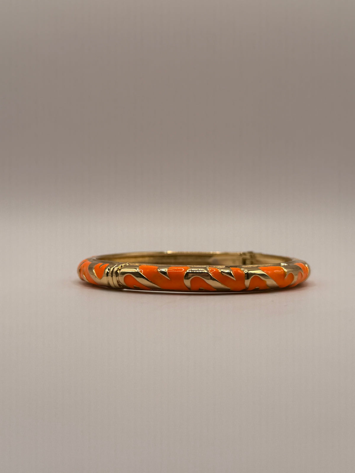 Sunset Kiss Bangle