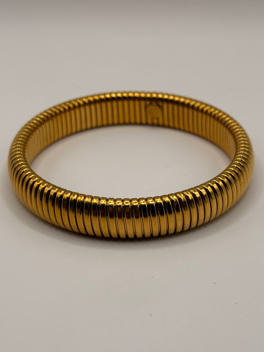 Cleopatra Coil