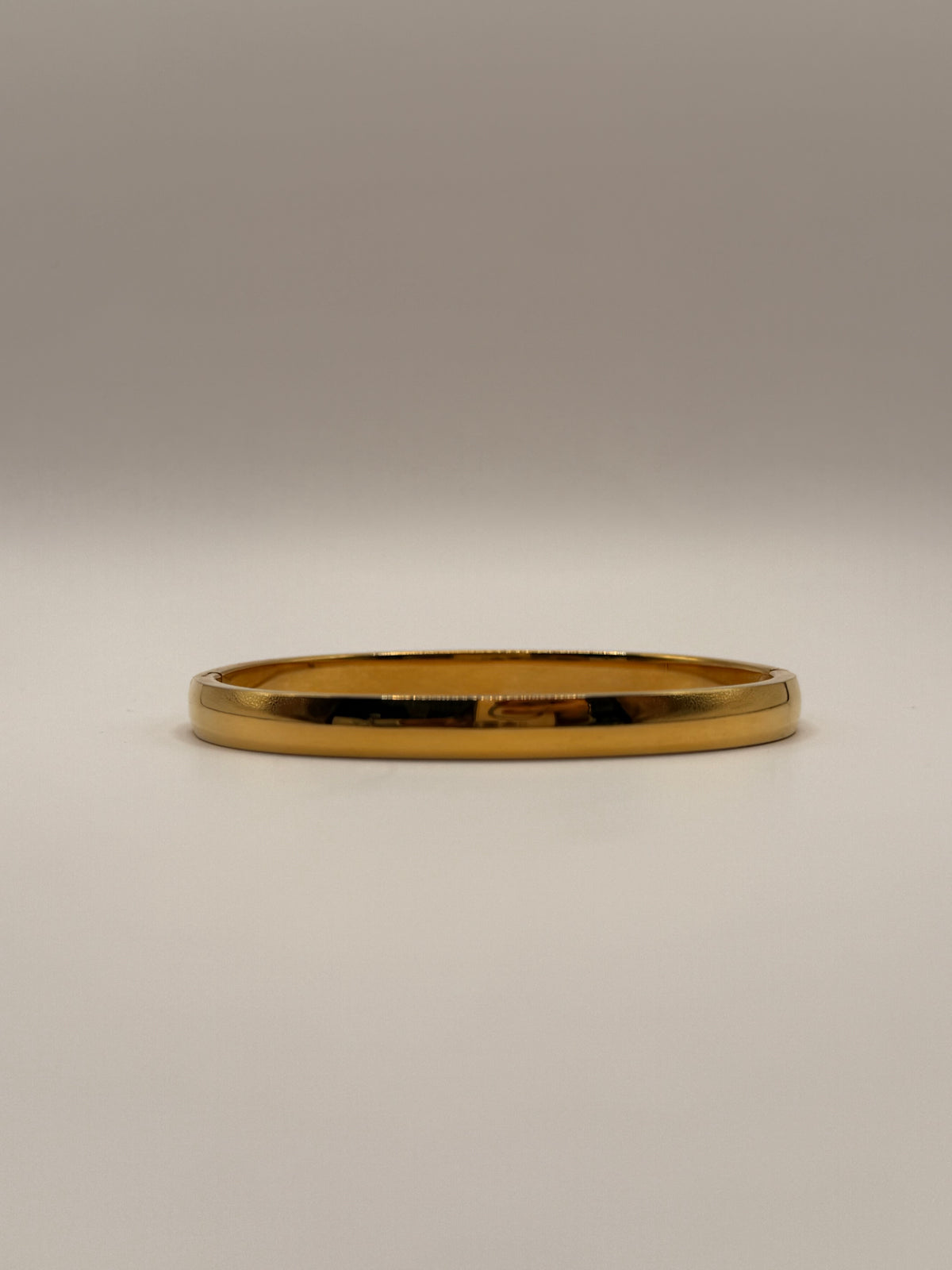 Thin Plain Gold Bangle